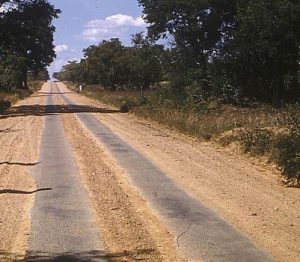 Φωτοερμηνεία αεροφωτογραφιών για τον εντοπισμό δρόμου (και προ του 1923)